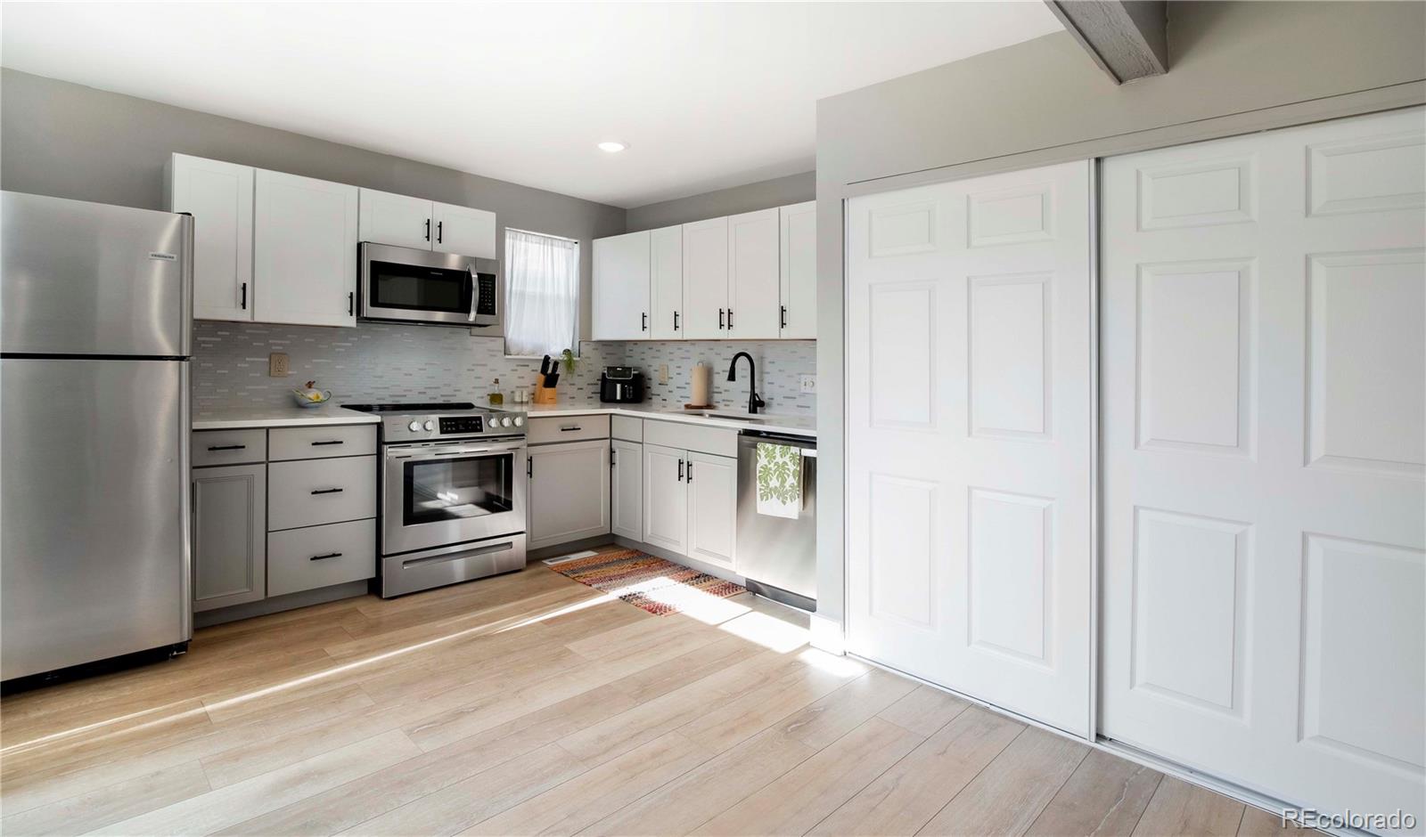 MLS Image #7 for 9605 e kansas circle,denver, Colorado
