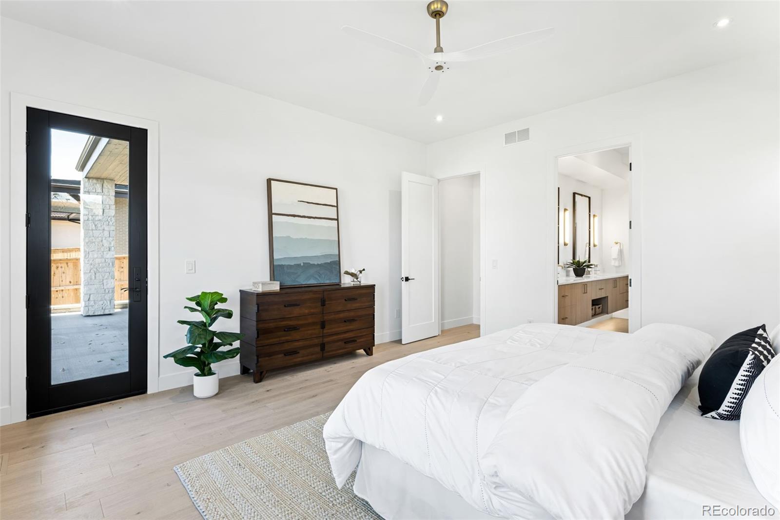 MLS Image #26 for 4645  highline place,denver, Colorado