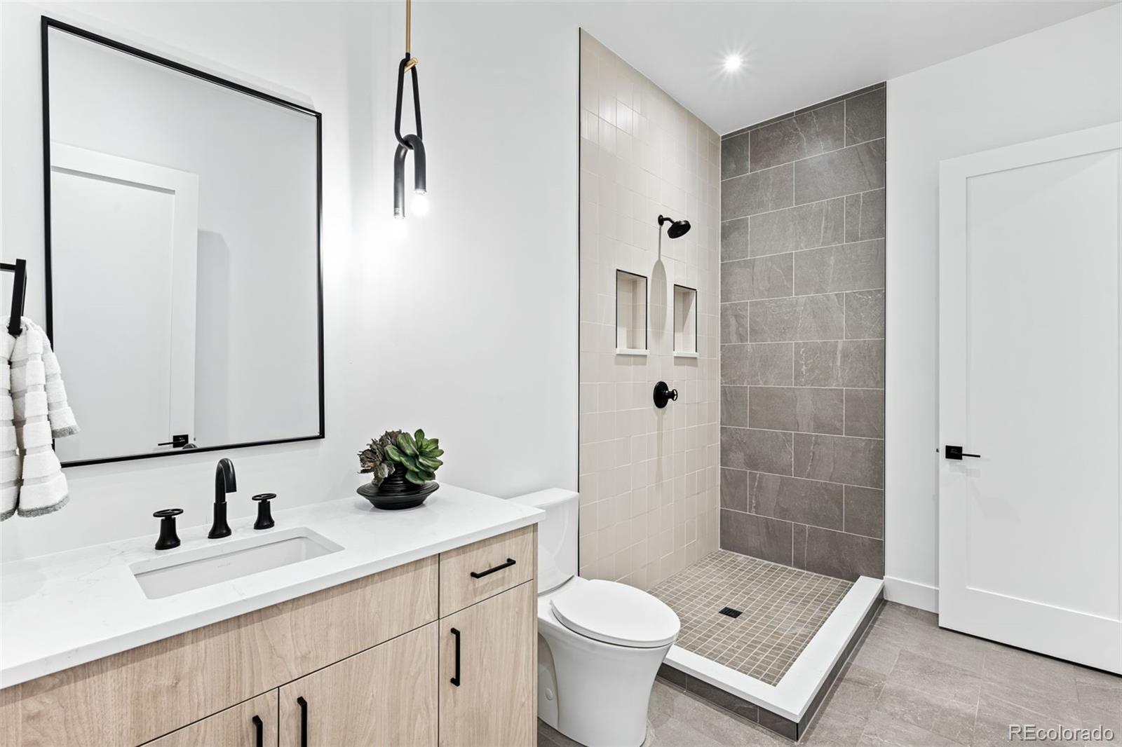 MLS Image #31 for 4645  highline place,denver, Colorado