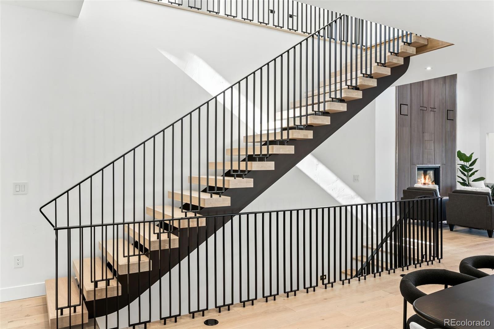 MLS Image #4 for 4645  highline place,denver, Colorado