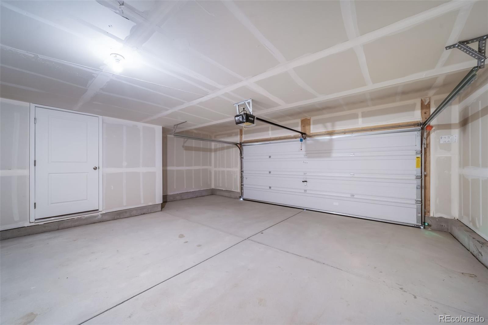 MLS Image #25 for 46566  avery lane,bennett, Colorado