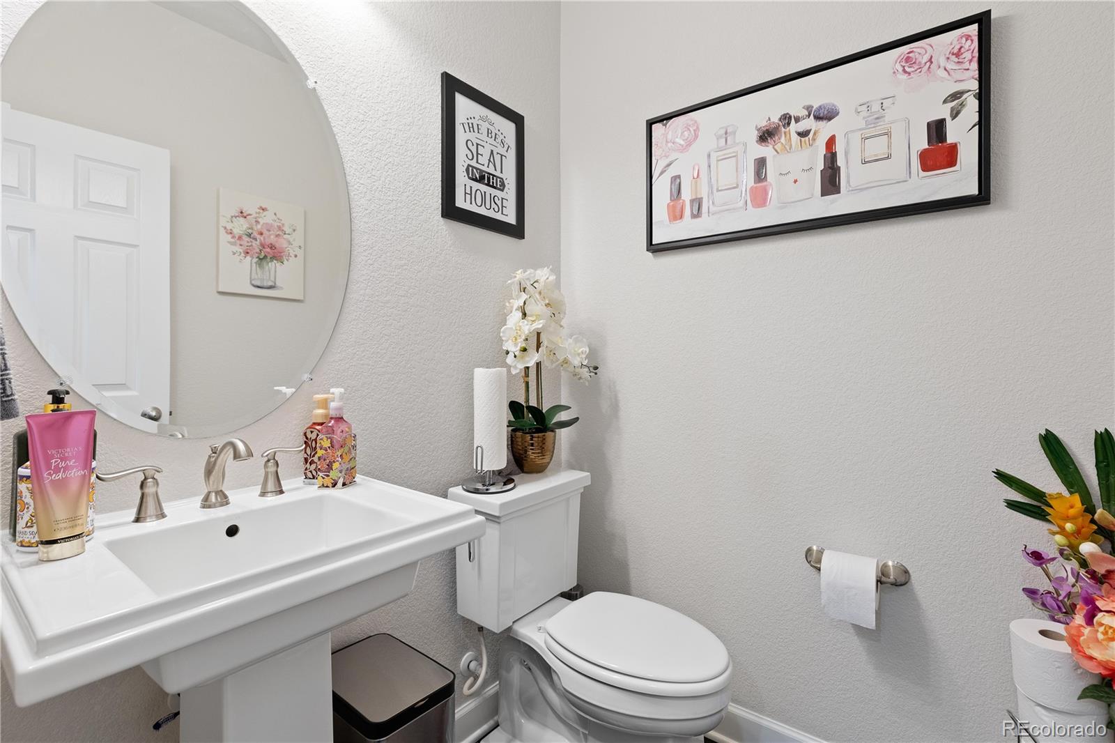 MLS Image #13 for 25064 e archer place,aurora, Colorado