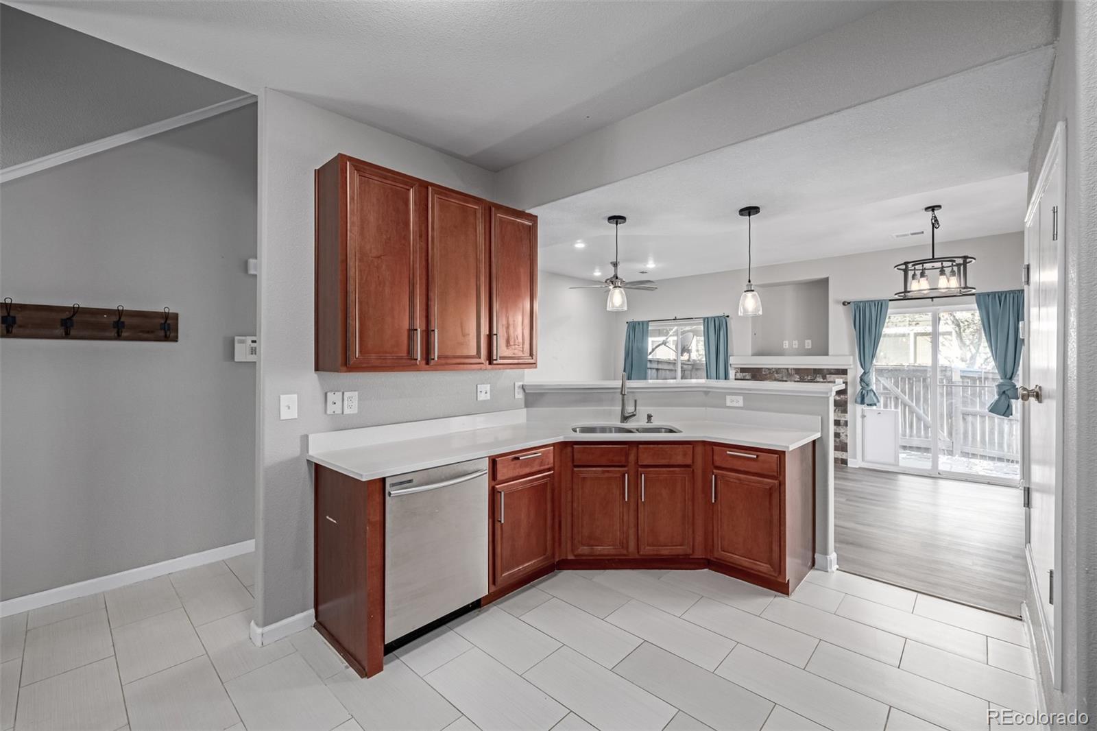 MLS Image #14 for 14700 e 104th avenue 2304,commerce city, Colorado