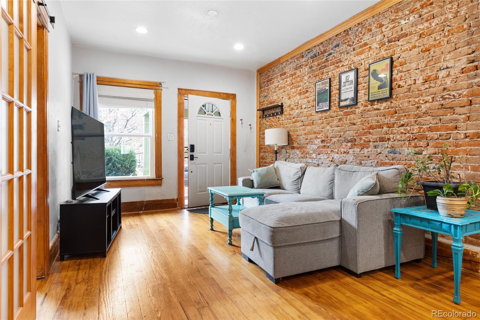 MLS Image #10 for 3034 n high street,denver, Colorado