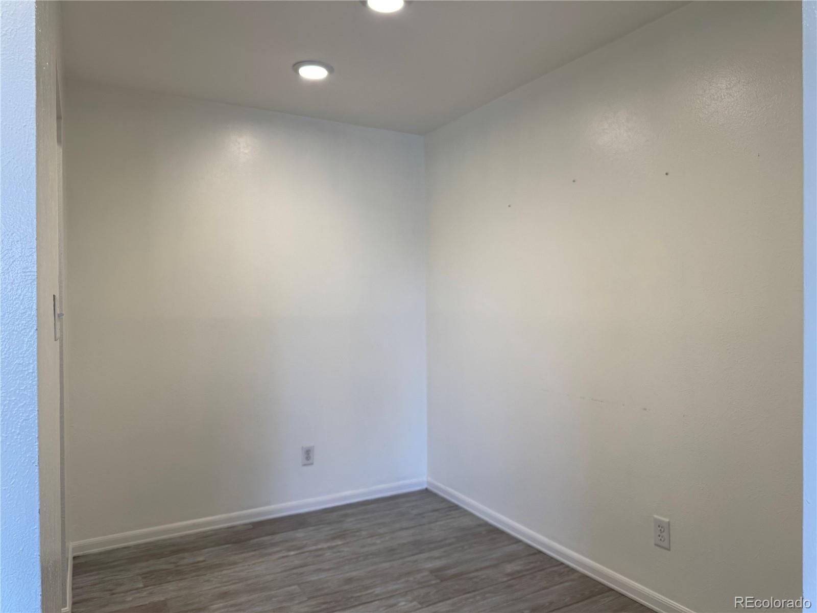 MLS Image #10 for 3613 s sheridan boulevard,denver, Colorado