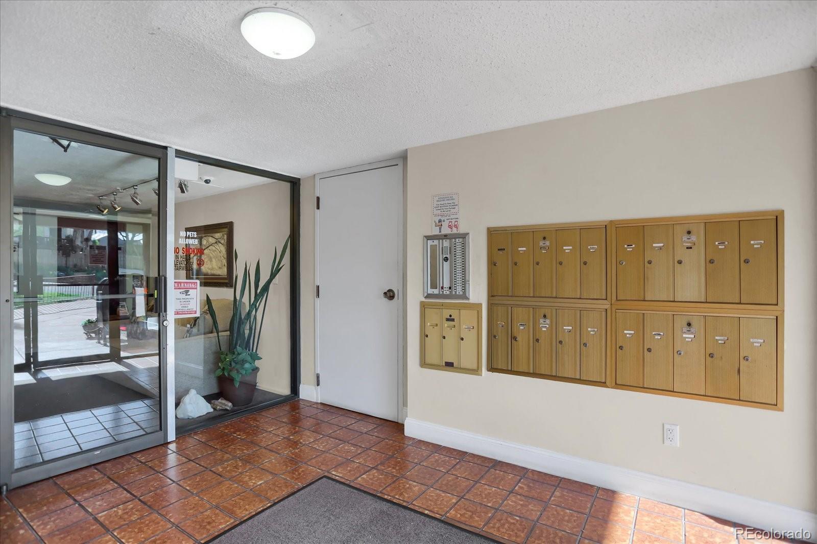 MLS Image #18 for 3675 s cherokee street,englewood, Colorado