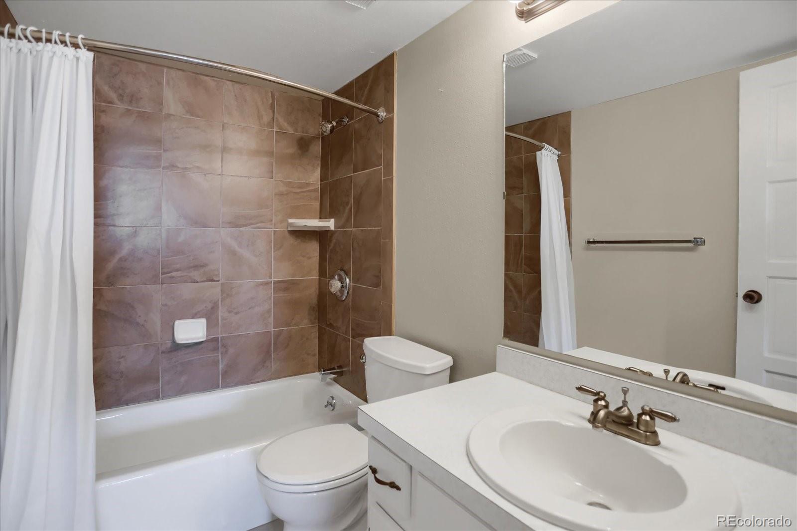 MLS Image #8 for 3675 s cherokee street,englewood, Colorado