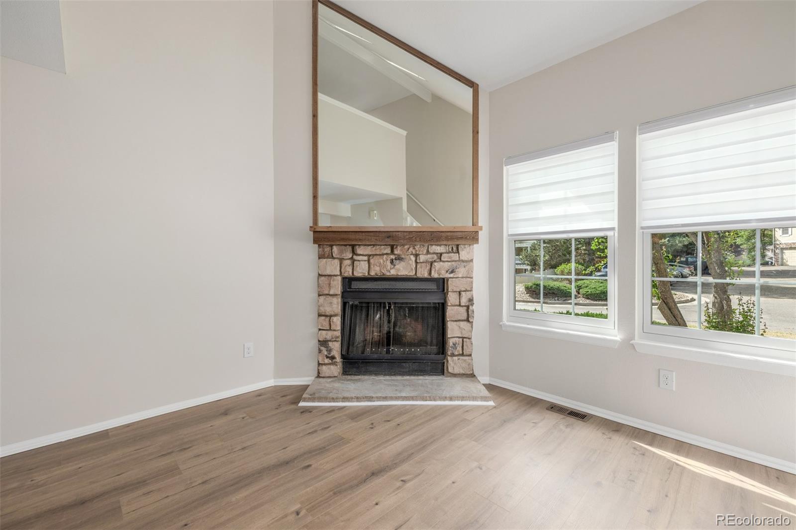 MLS Image #5 for 3912 s richfield way,aurora, Colorado