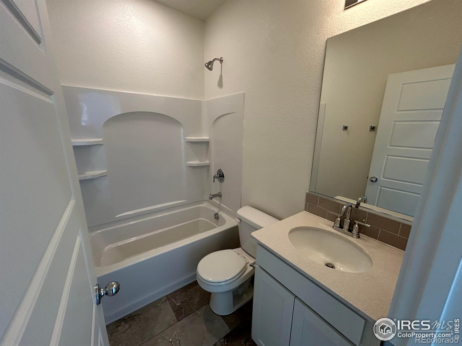 MLS Image #10 for 3821  kenai street,evans, Colorado