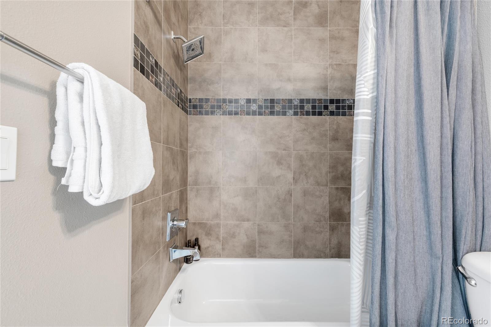 MLS Image #22 for 2397 e iliff avenue,denver, Colorado