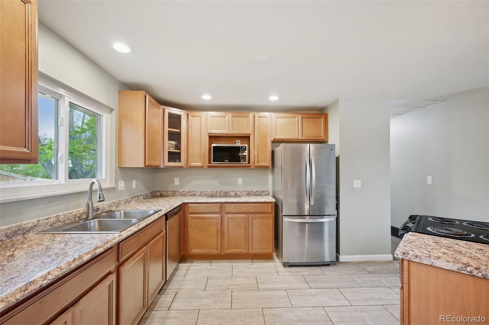 MLS Image #3 for 4215  oro blanco drive,colorado springs, Colorado