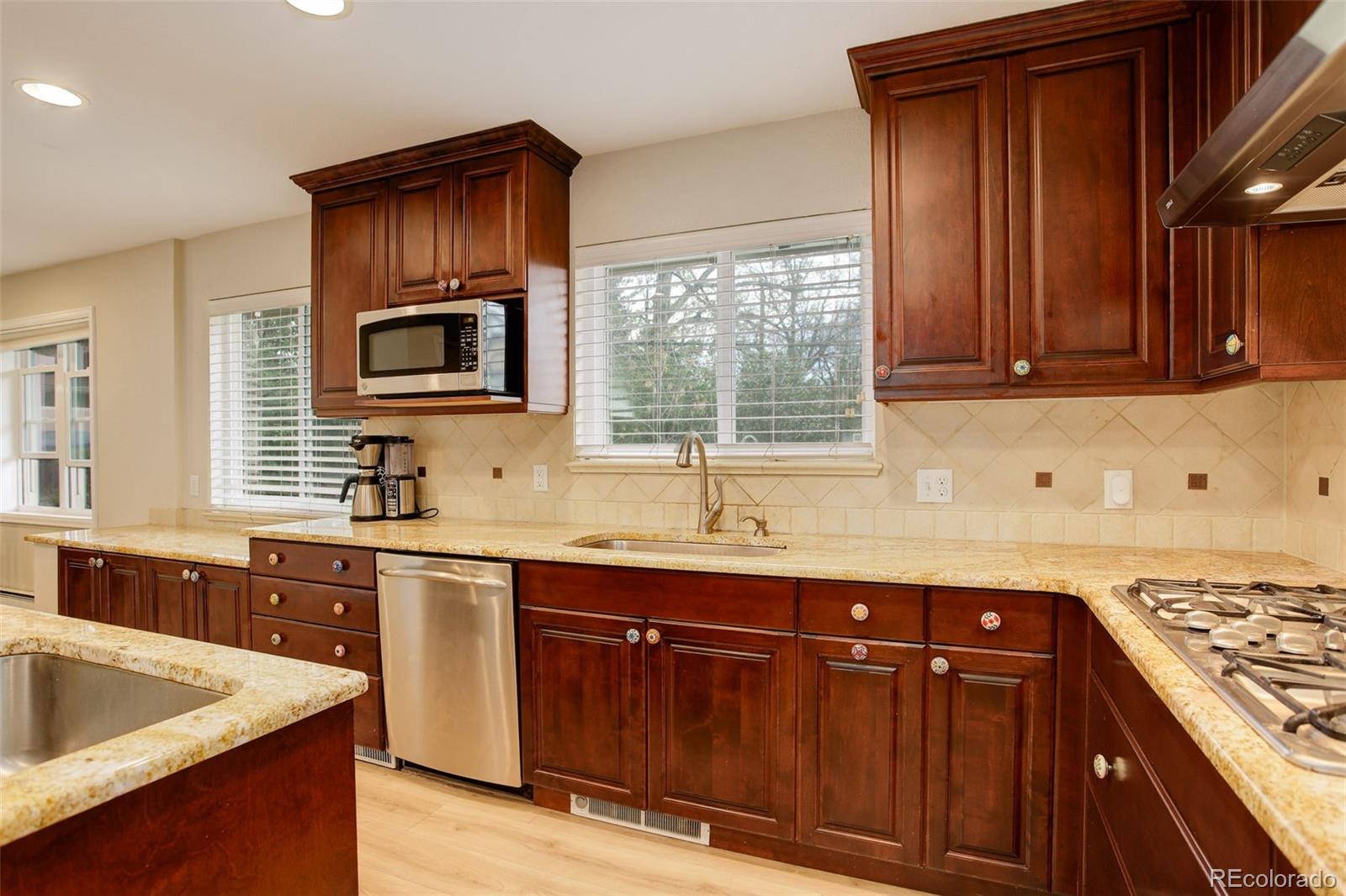MLS Image #4 for 6544 e alaska drive,denver, Colorado