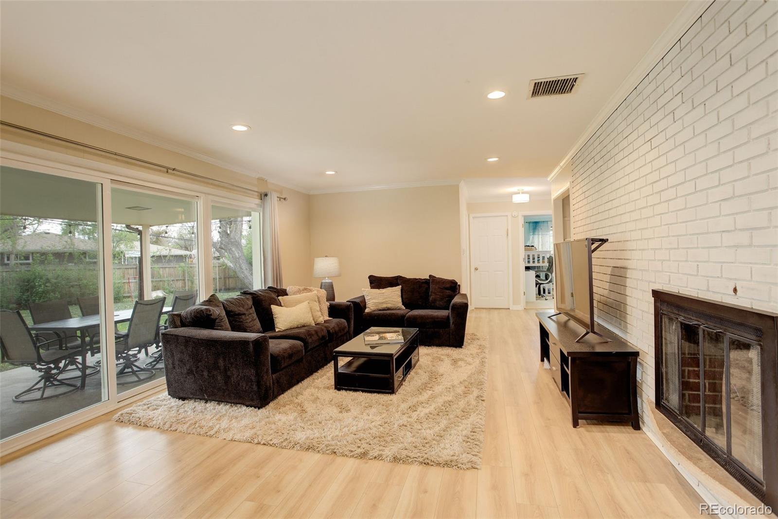 MLS Image #8 for 6544 e alaska drive,denver, Colorado
