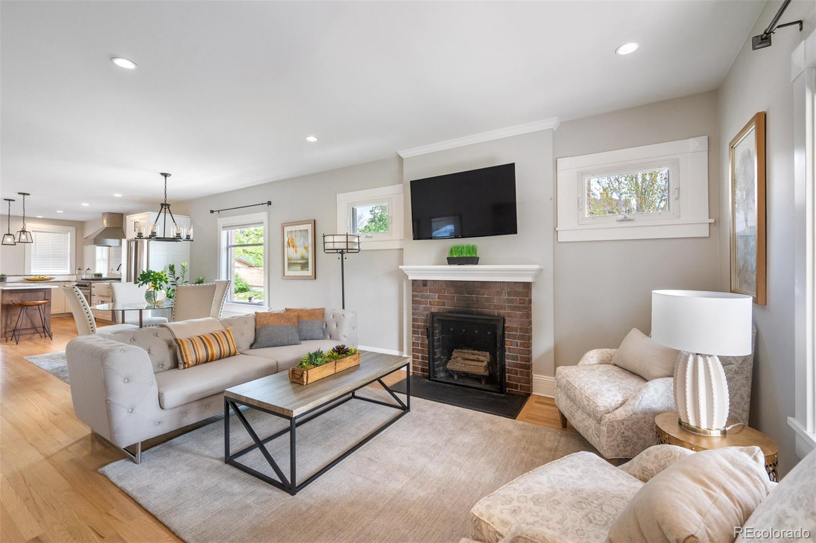 MLS Image #4 for 401 s williams street,denver, Colorado