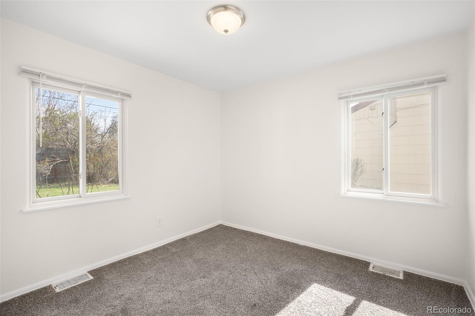 MLS Image #17 for 5272 e dartmouth avenue,denver, Colorado