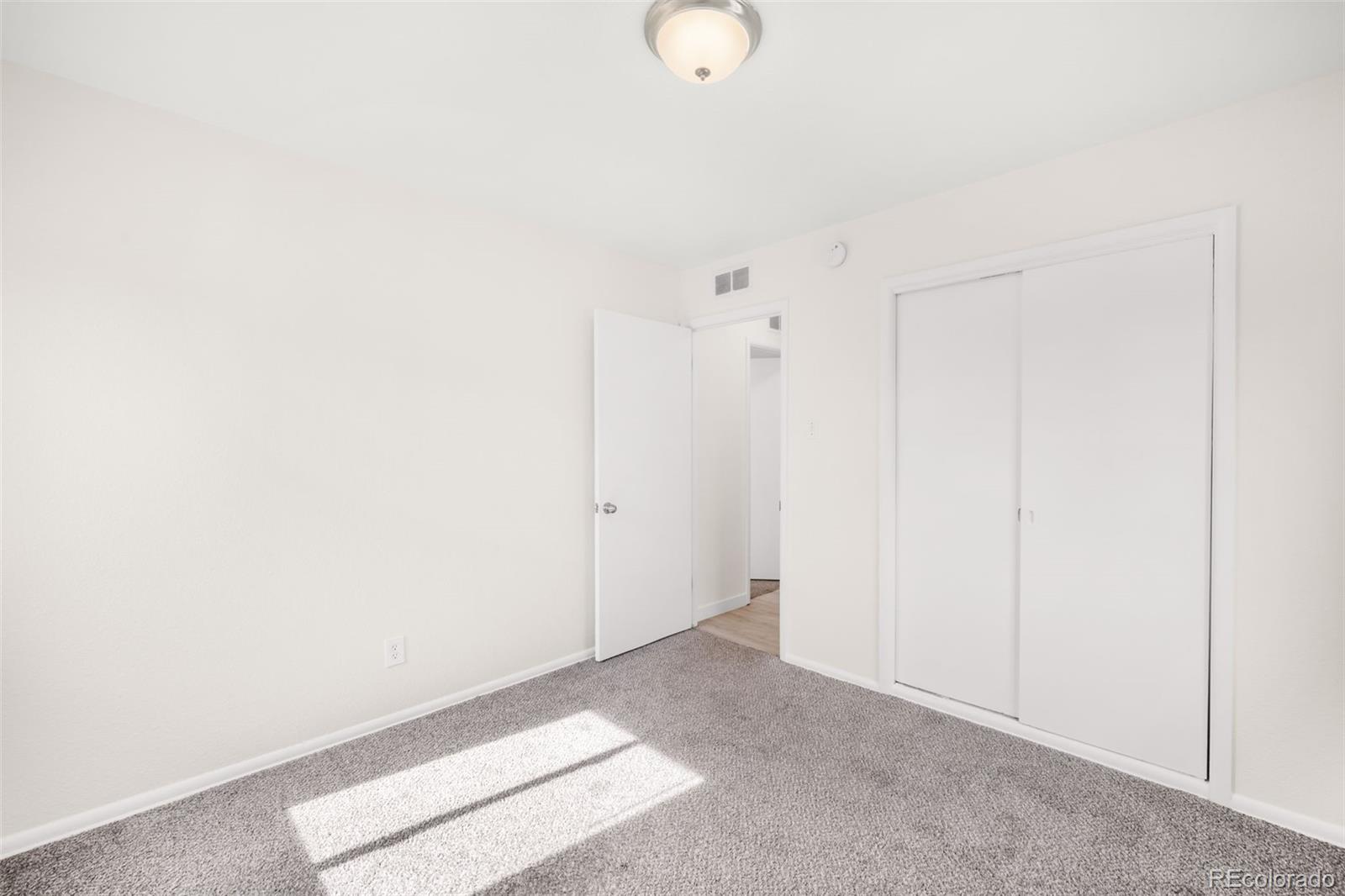 MLS Image #19 for 5272 e dartmouth avenue,denver, Colorado