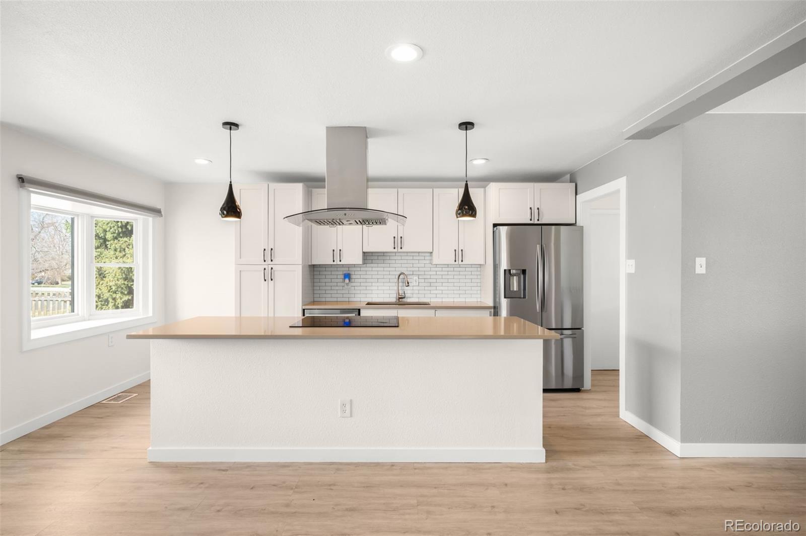 MLS Image #5 for 5272 e dartmouth avenue,denver, Colorado