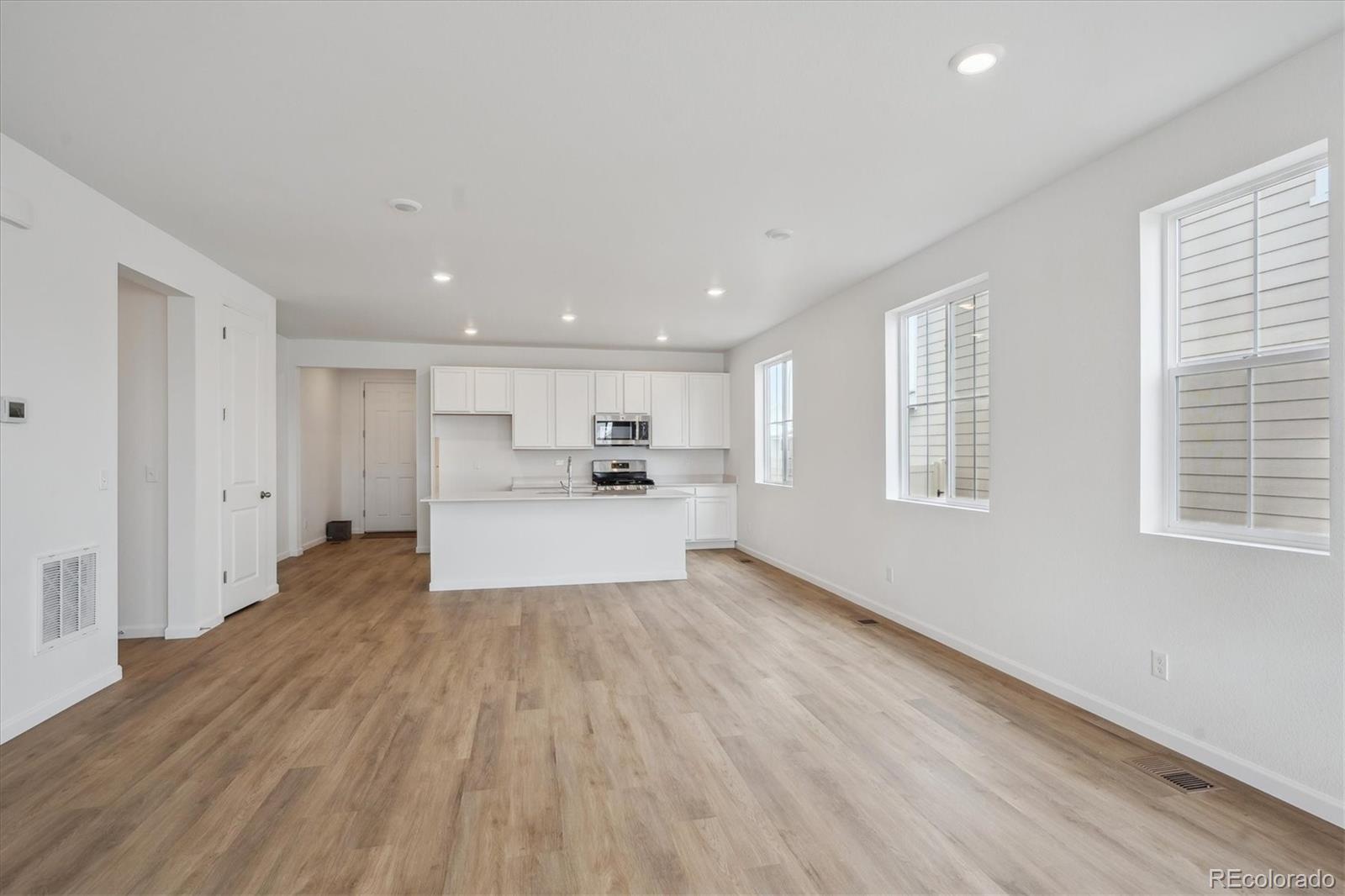 MLS Image #11 for 4188  lacewood lane,johnstown, Colorado