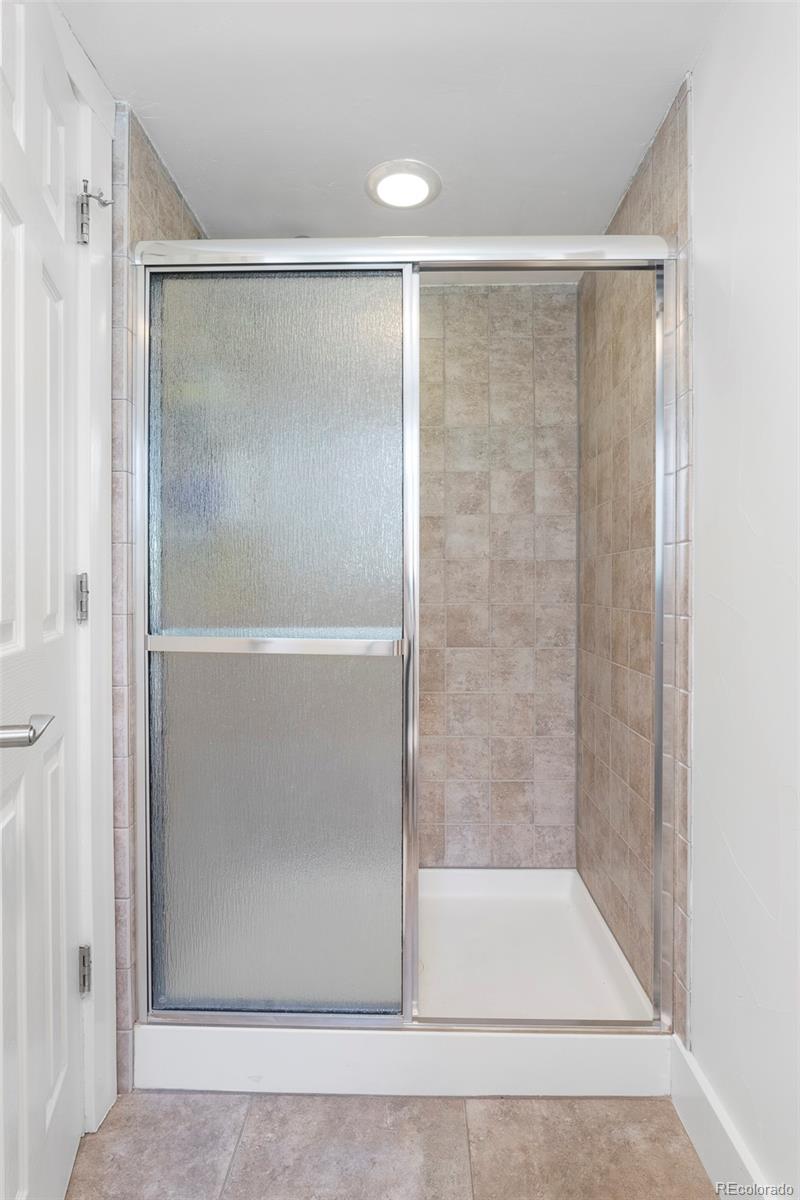 MLS Image #18 for 623 s logan street,denver, Colorado