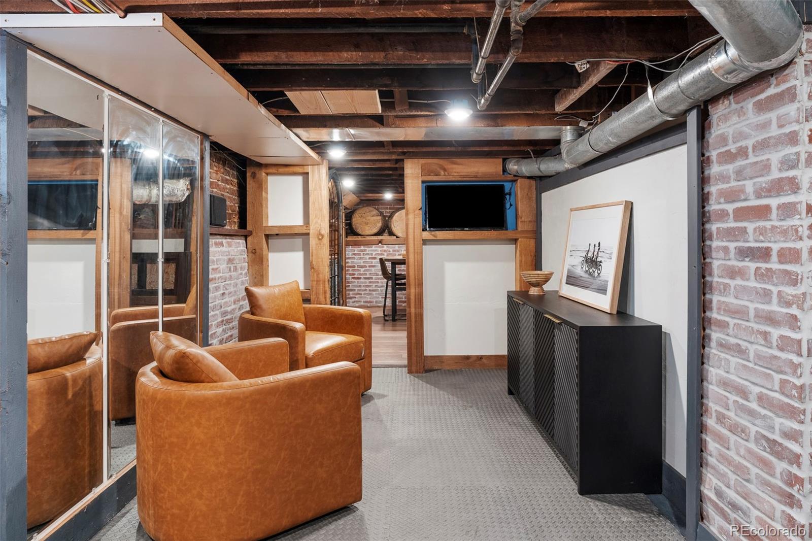 MLS Image #29 for 623 s logan street,denver, Colorado