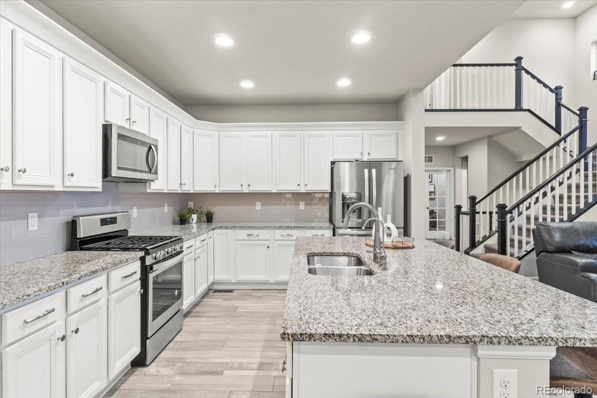 MLS Image #8 for 17880 w 94th drive,arvada, Colorado