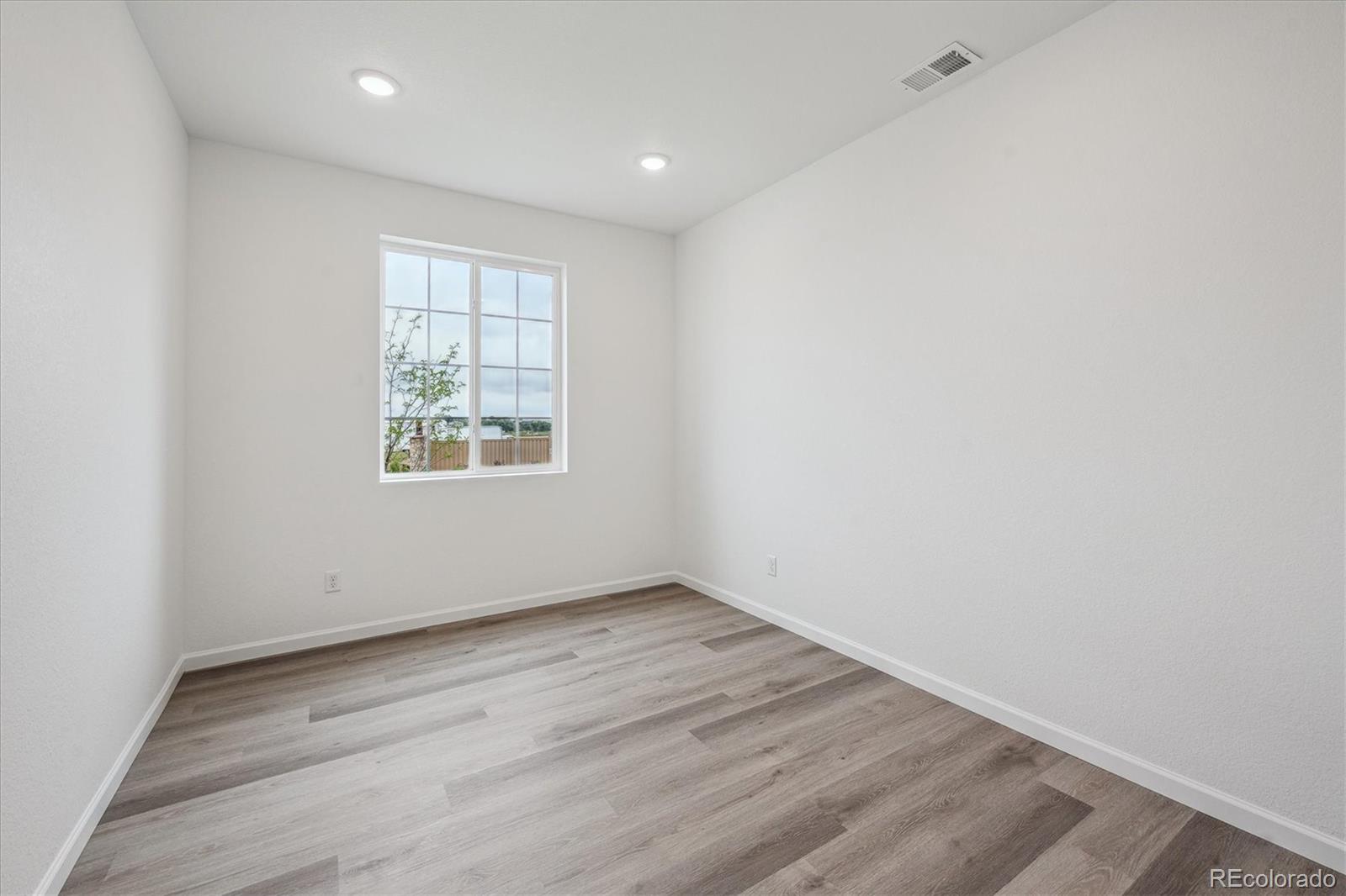 MLS Image #11 for 4246  graywood drive,johnstown, Colorado