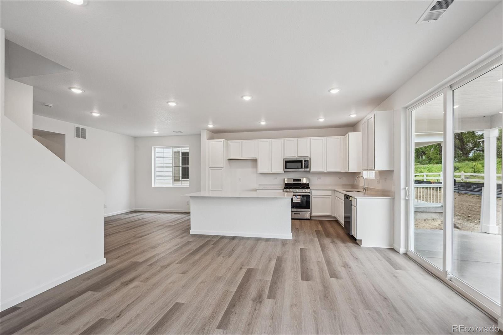 MLS Image #9 for 4246  graywood drive,johnstown, Colorado
