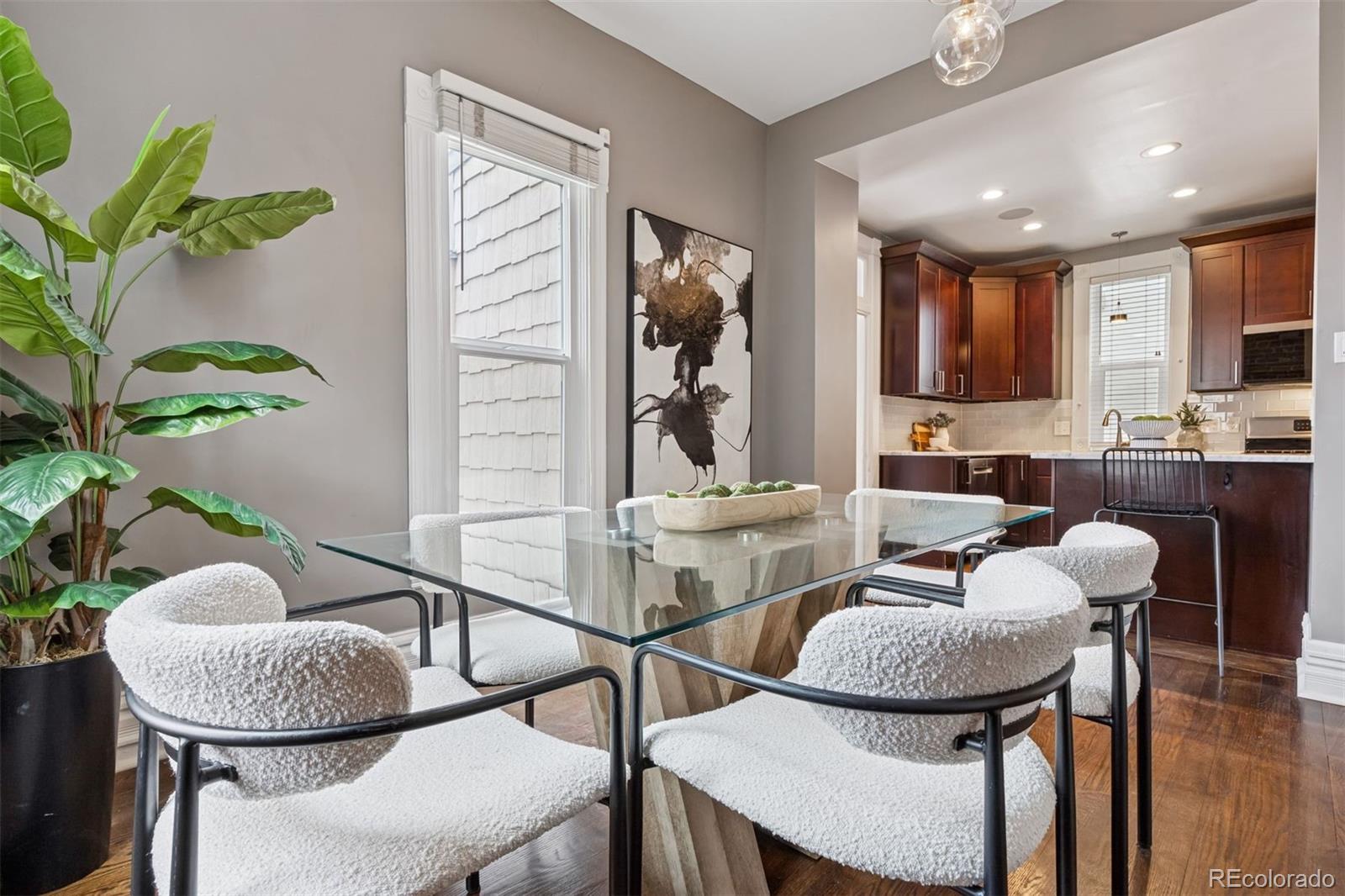 MLS Image #13 for 321 s emerson street,denver, Colorado