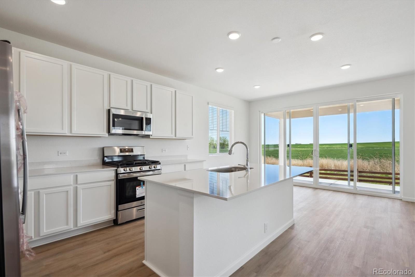 MLS Image #2 for 4704  short horn drive,johnstown, Colorado