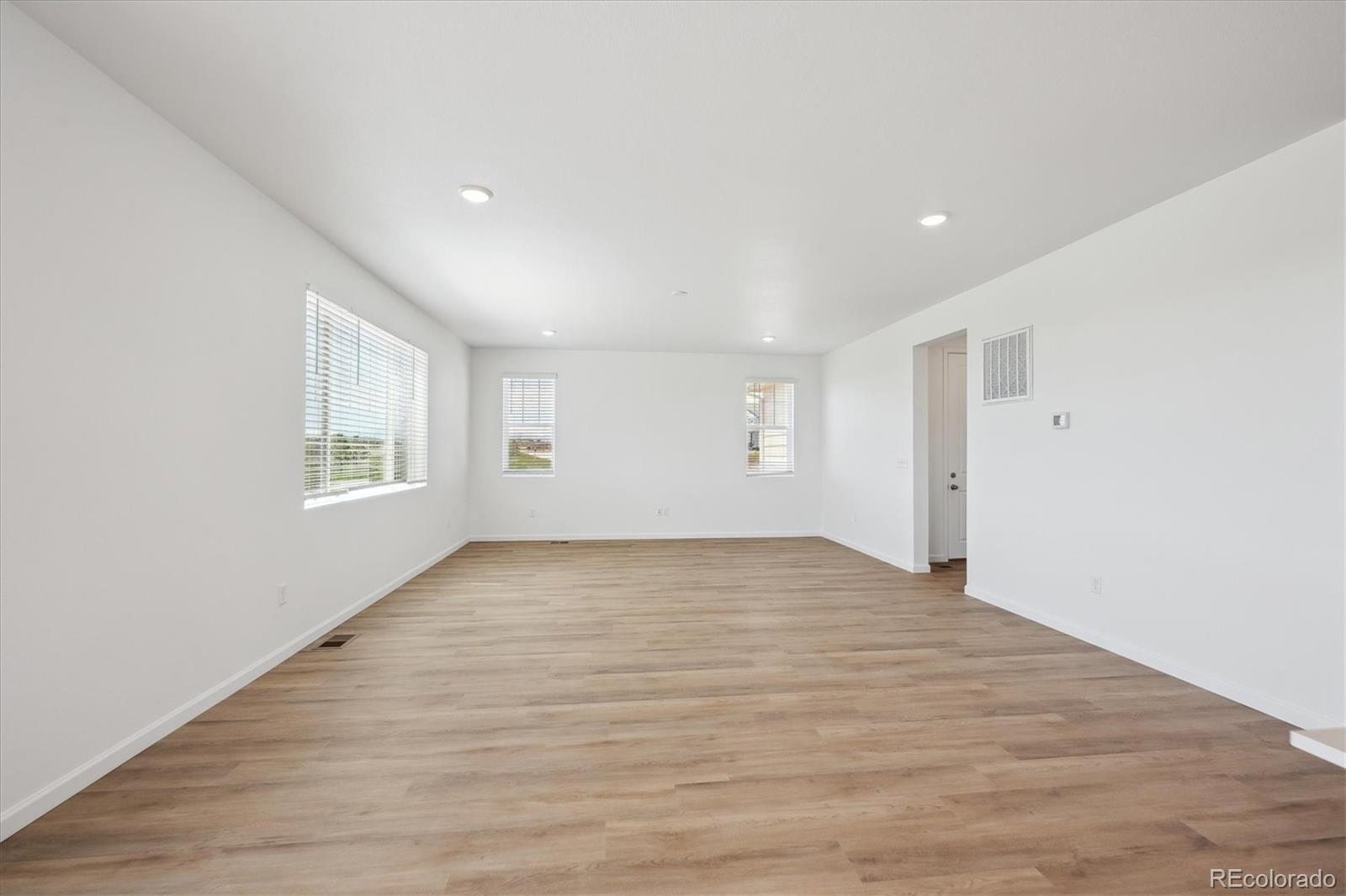 MLS Image #6 for 4704  short horn drive,johnstown, Colorado