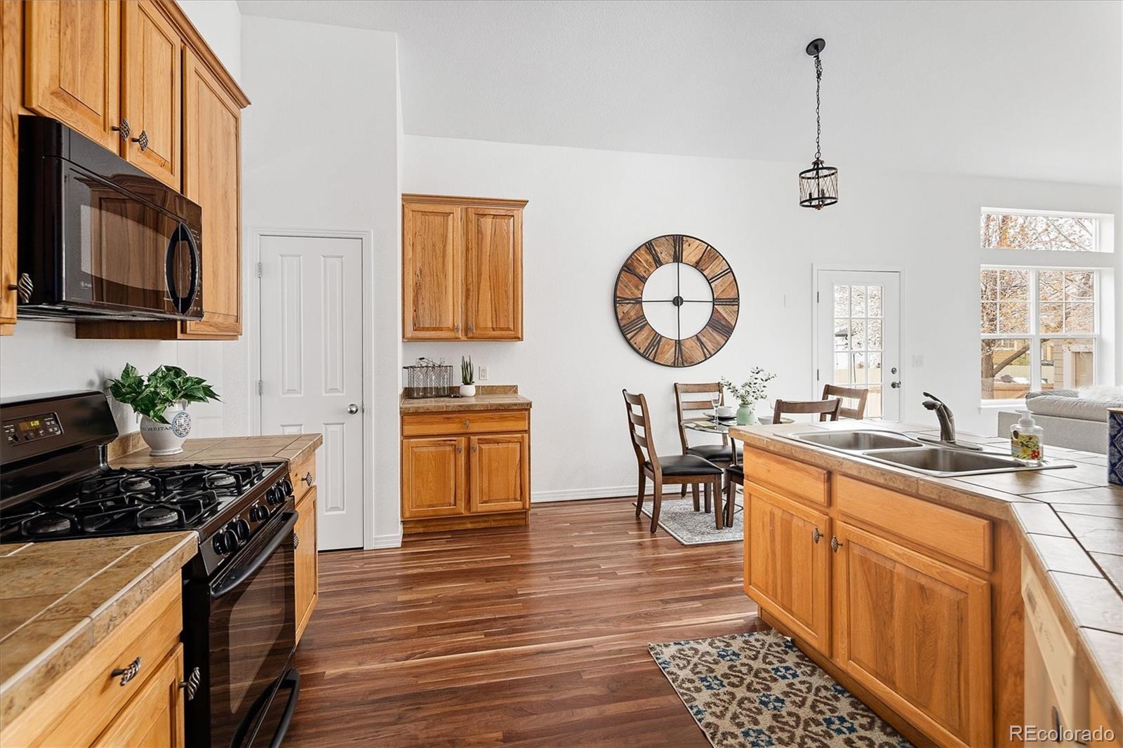 MLS Image #13 for 14214  waterside lane,broomfield, Colorado