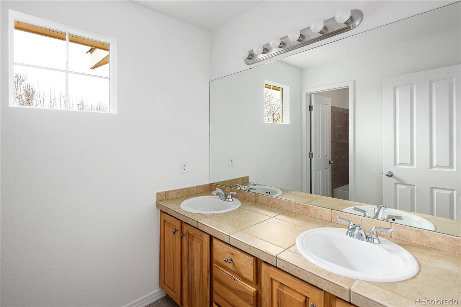 MLS Image #28 for 14214  waterside lane,broomfield, Colorado