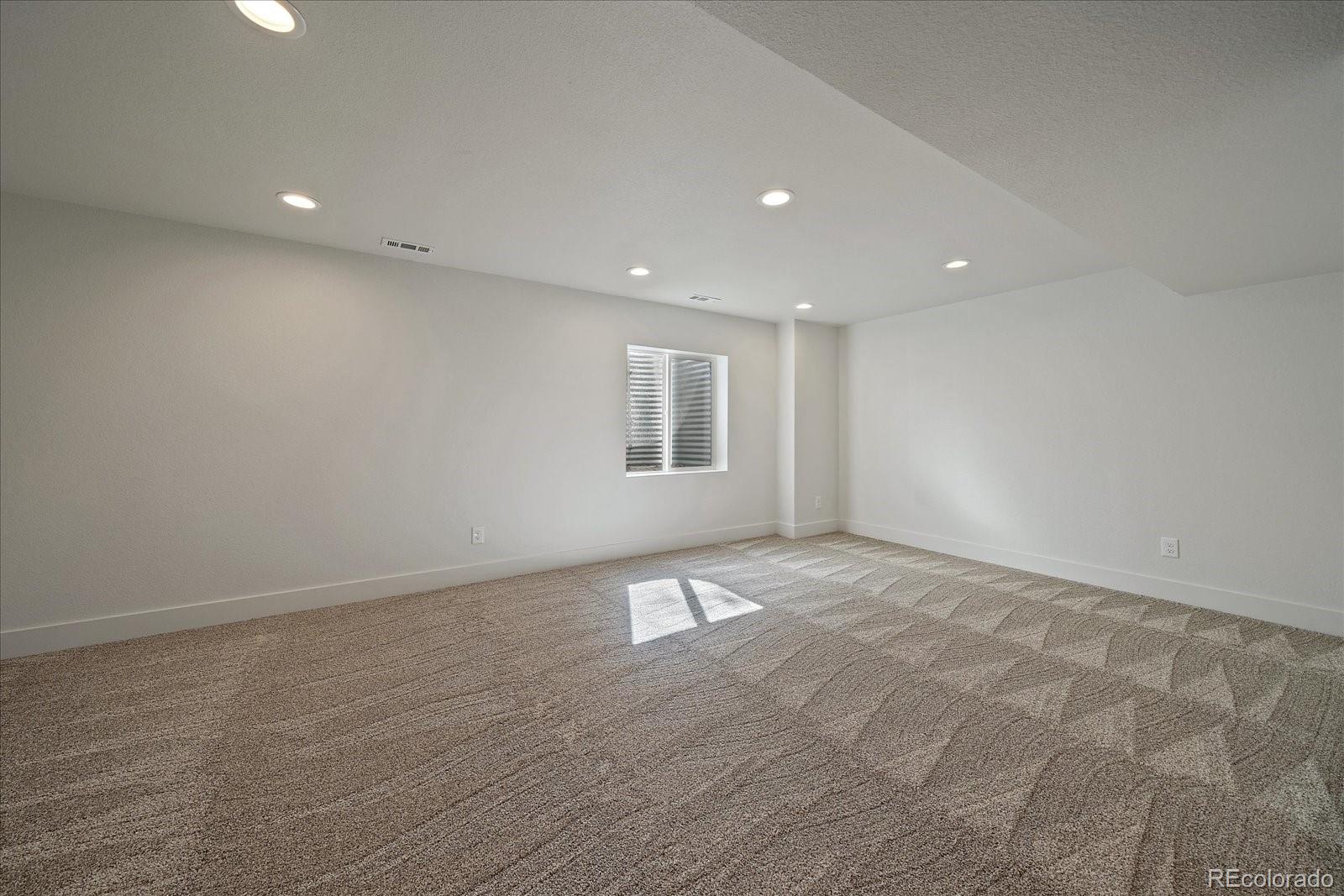 MLS Image #19 for 5586 s harlan street,littleton, Colorado