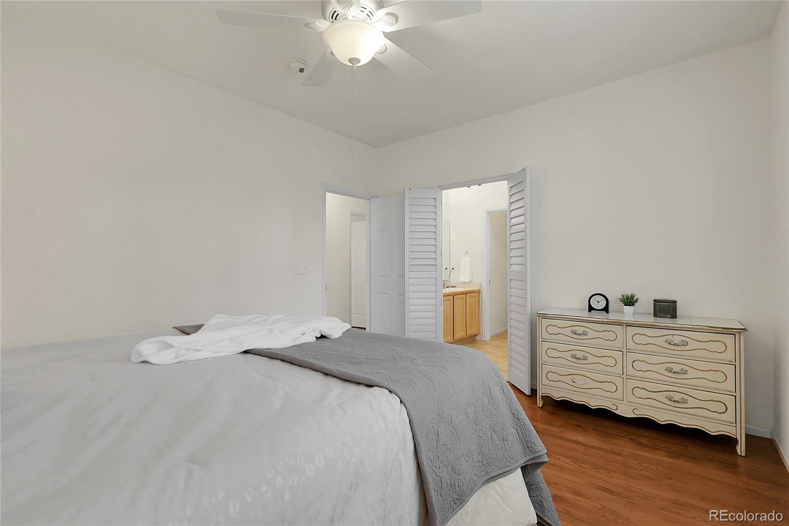 MLS Image #17 for 19691 e 59th drive,aurora, Colorado