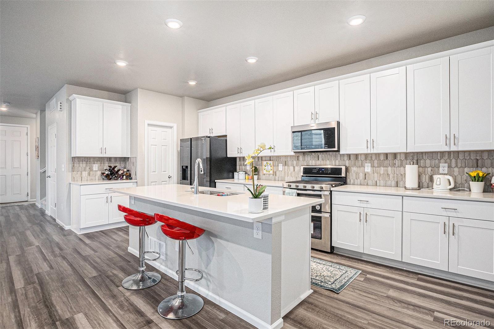 MLS Image #9 for 18353 e arizona place,aurora, Colorado