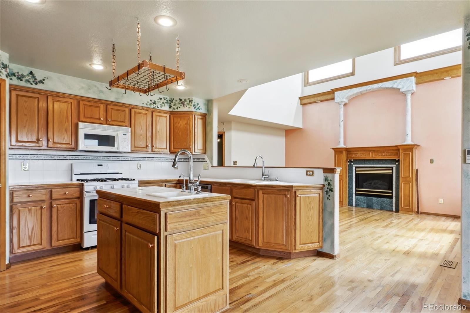 MLS Image #5 for 9920  glenellen drive,peyton, Colorado