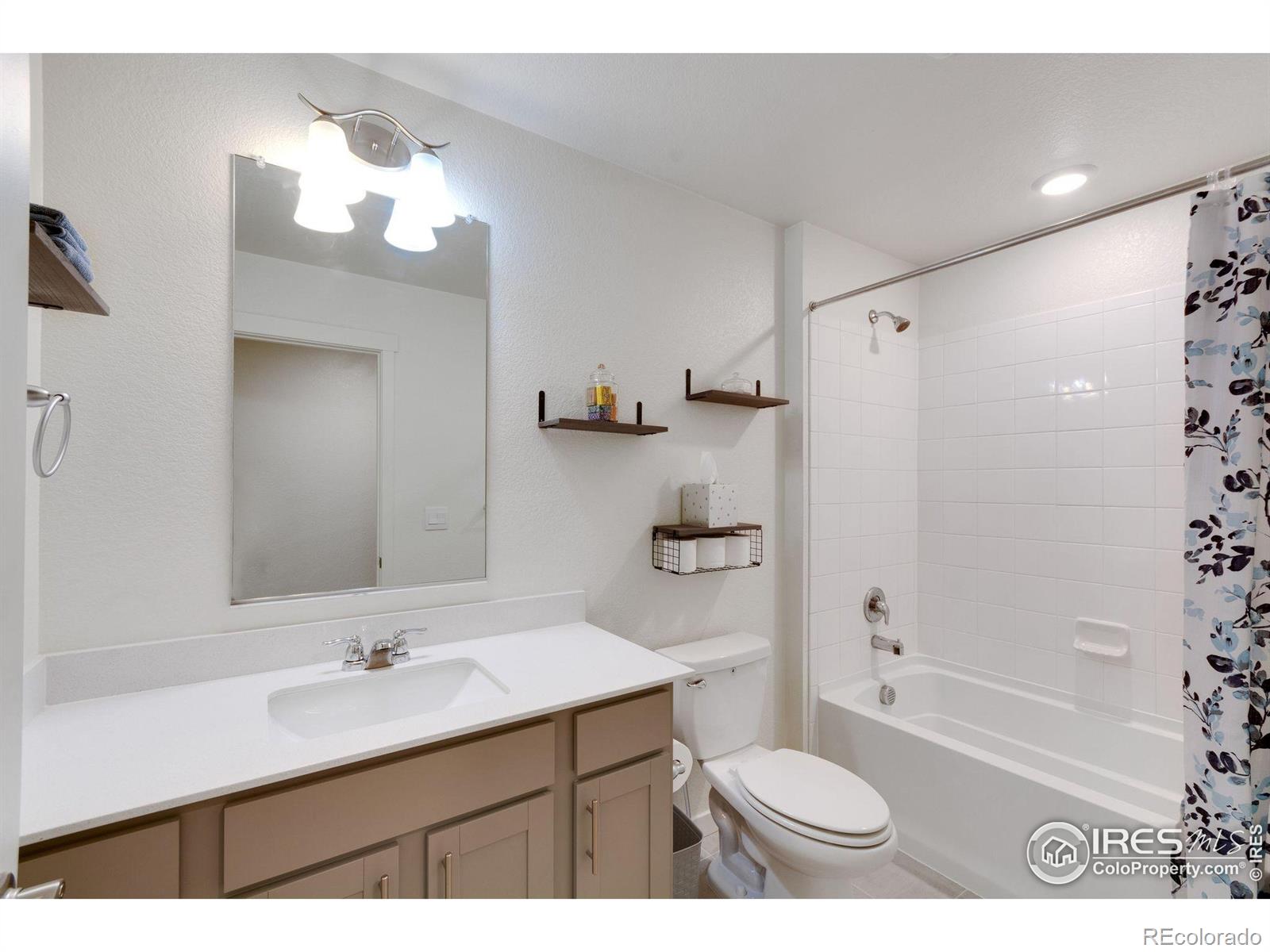 MLS Image #25 for 1800  vantage parkway,berthoud, Colorado