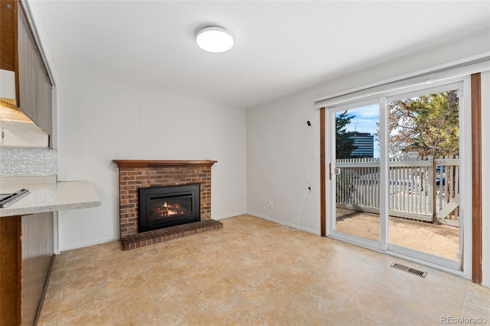 MLS Image #10 for 2960 s parker court,aurora, Colorado