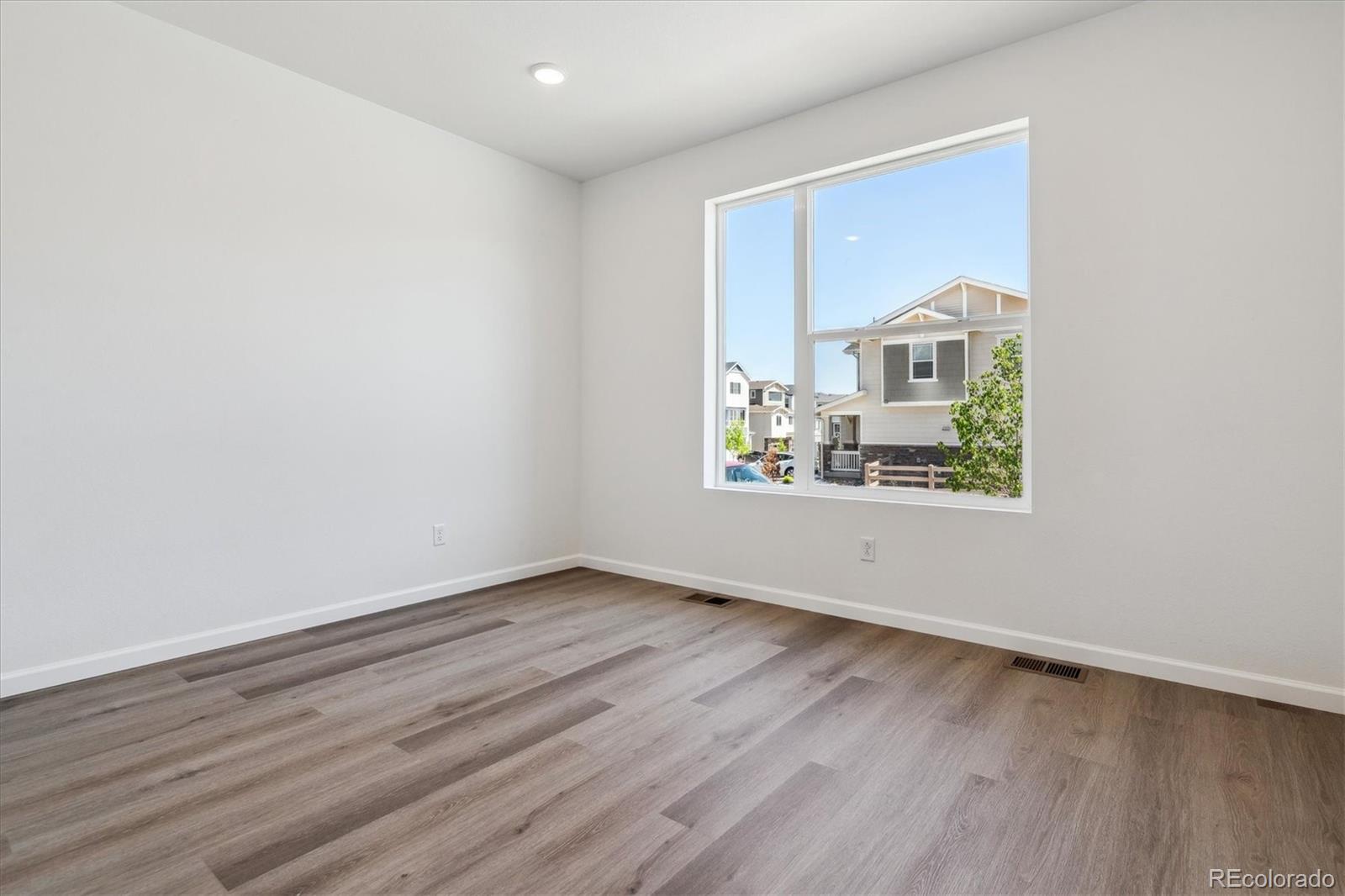 MLS Image #2 for 8241  rockvale drive,littleton, Colorado