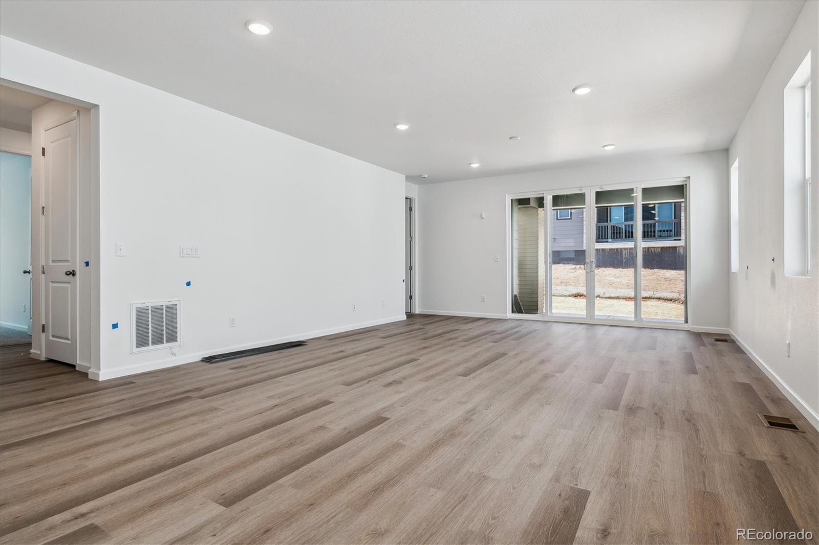 MLS Image #8 for 8241  rockvale drive,littleton, Colorado