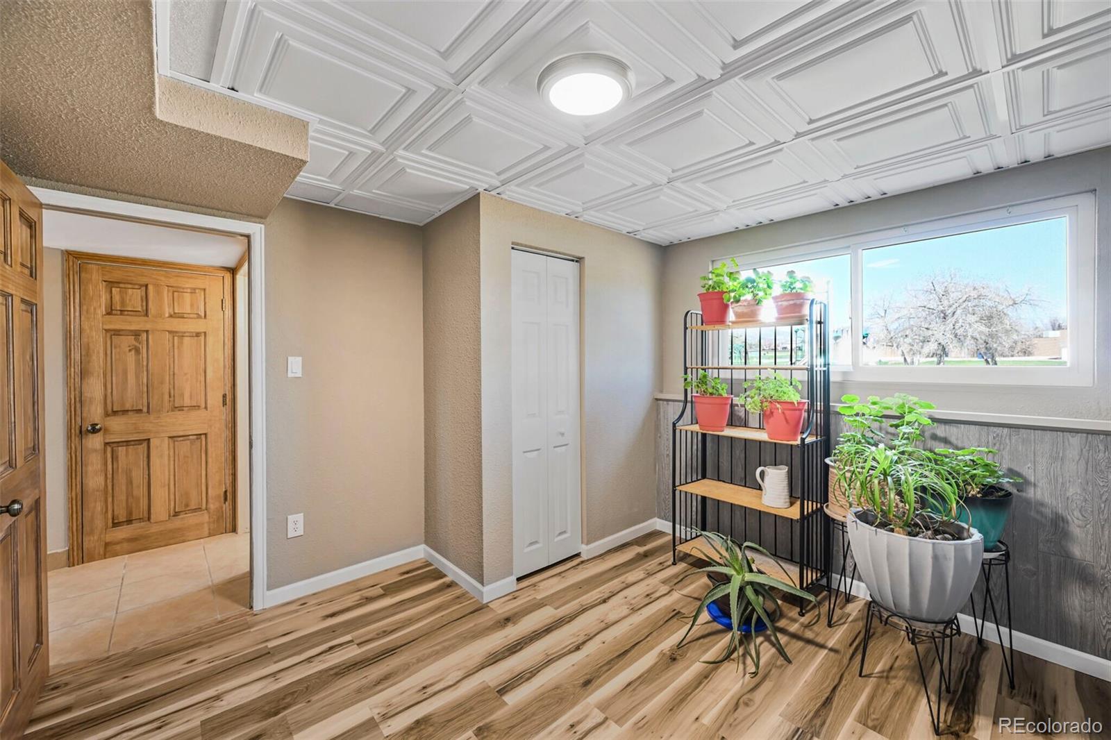 MLS Image #12 for 6376 s estes street,littleton, Colorado