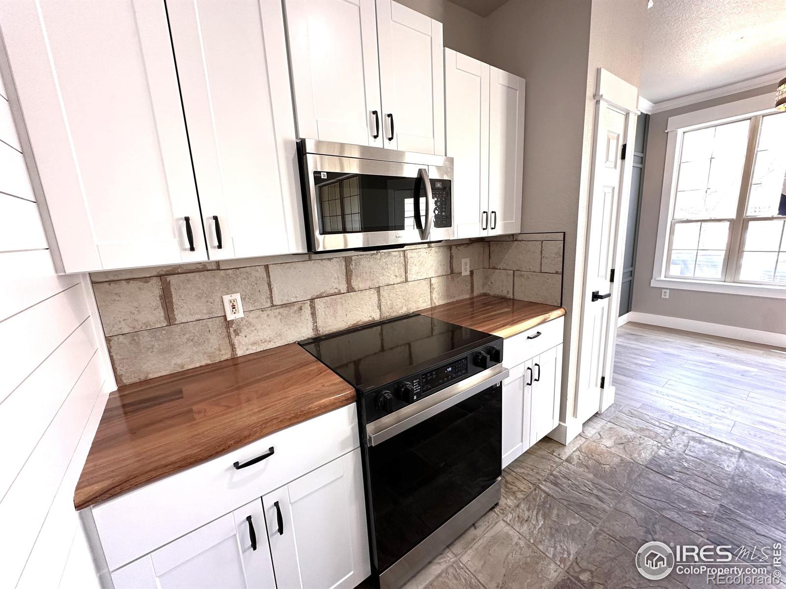 MLS Image #12 for 5620  fossil creek parkway,fort collins, Colorado
