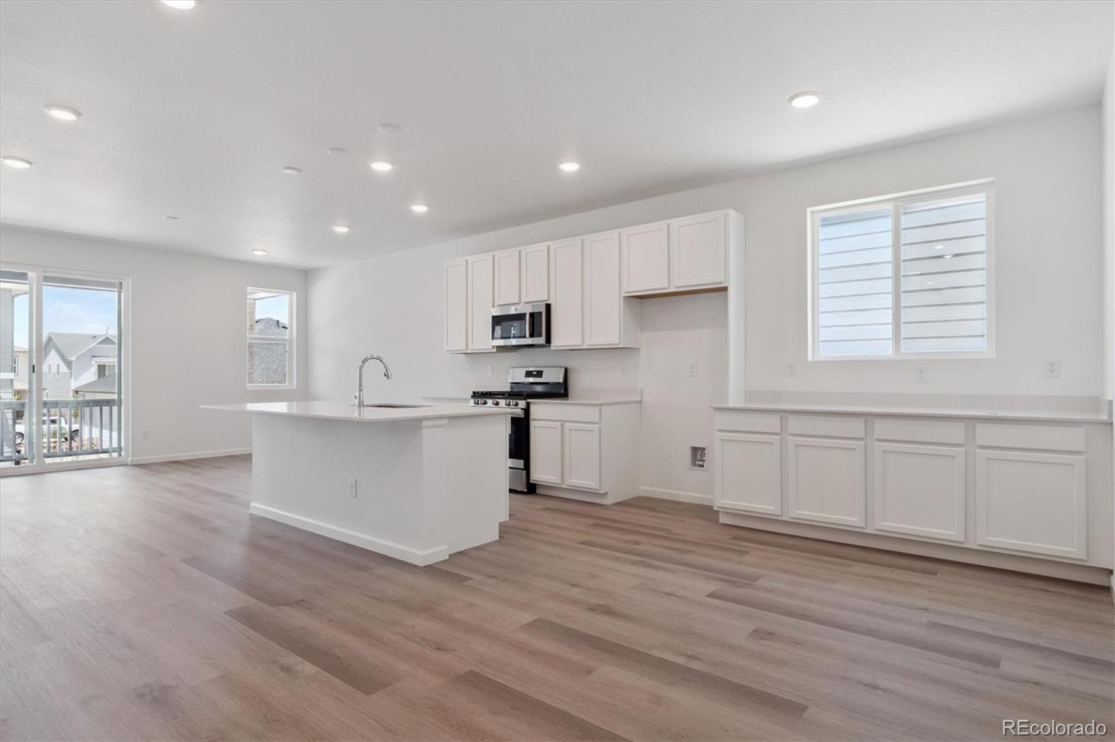 MLS Image #8 for 8317  snake river street,littleton, Colorado