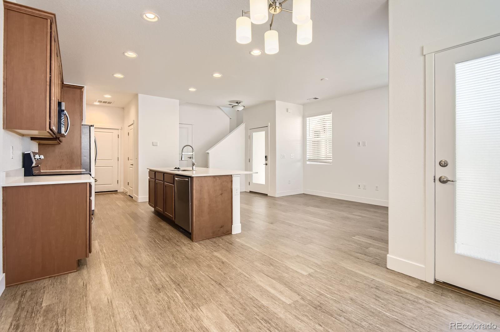 MLS Image #7 for 4327 e 98th place,thornton, Colorado