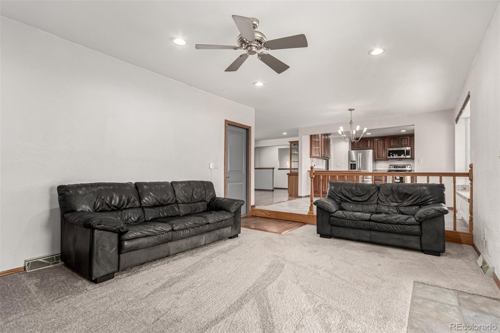 MLS Image #9 for 699 s oswego street,aurora, Colorado
