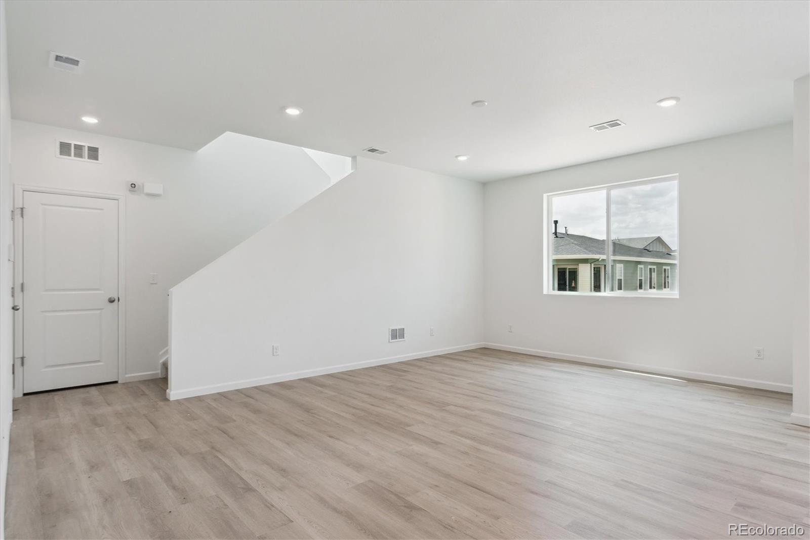 MLS Image #6 for 8295  snake river street,littleton, Colorado