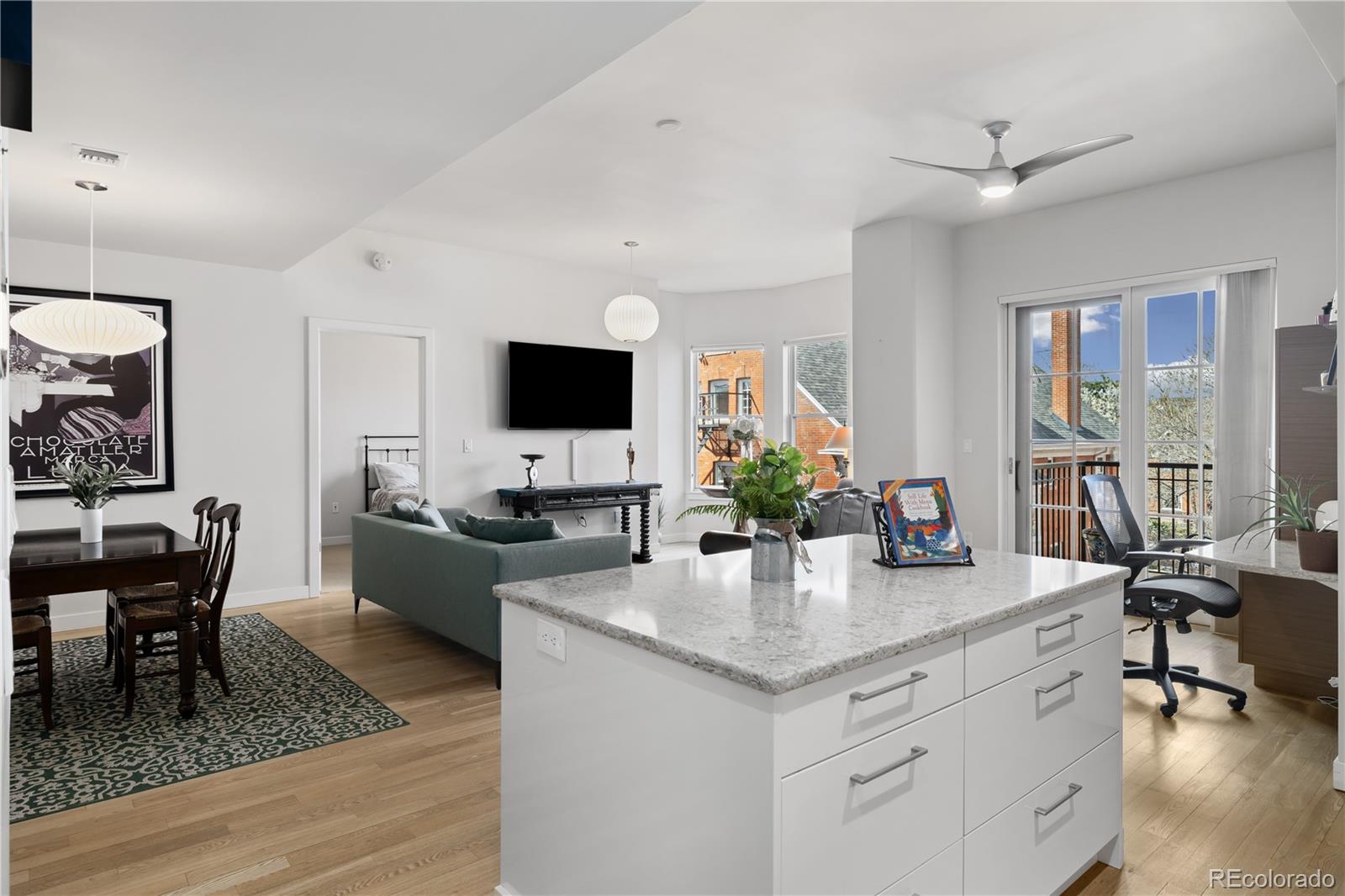 MLS Image #8 for 410  acoma street,denver, Colorado