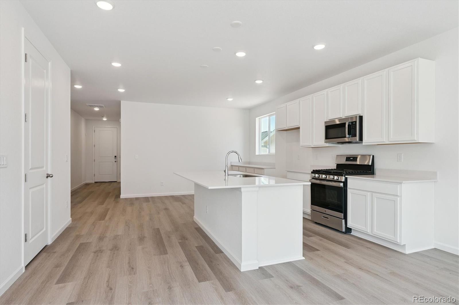 MLS Image #9 for 8436  vona lane,littleton, Colorado