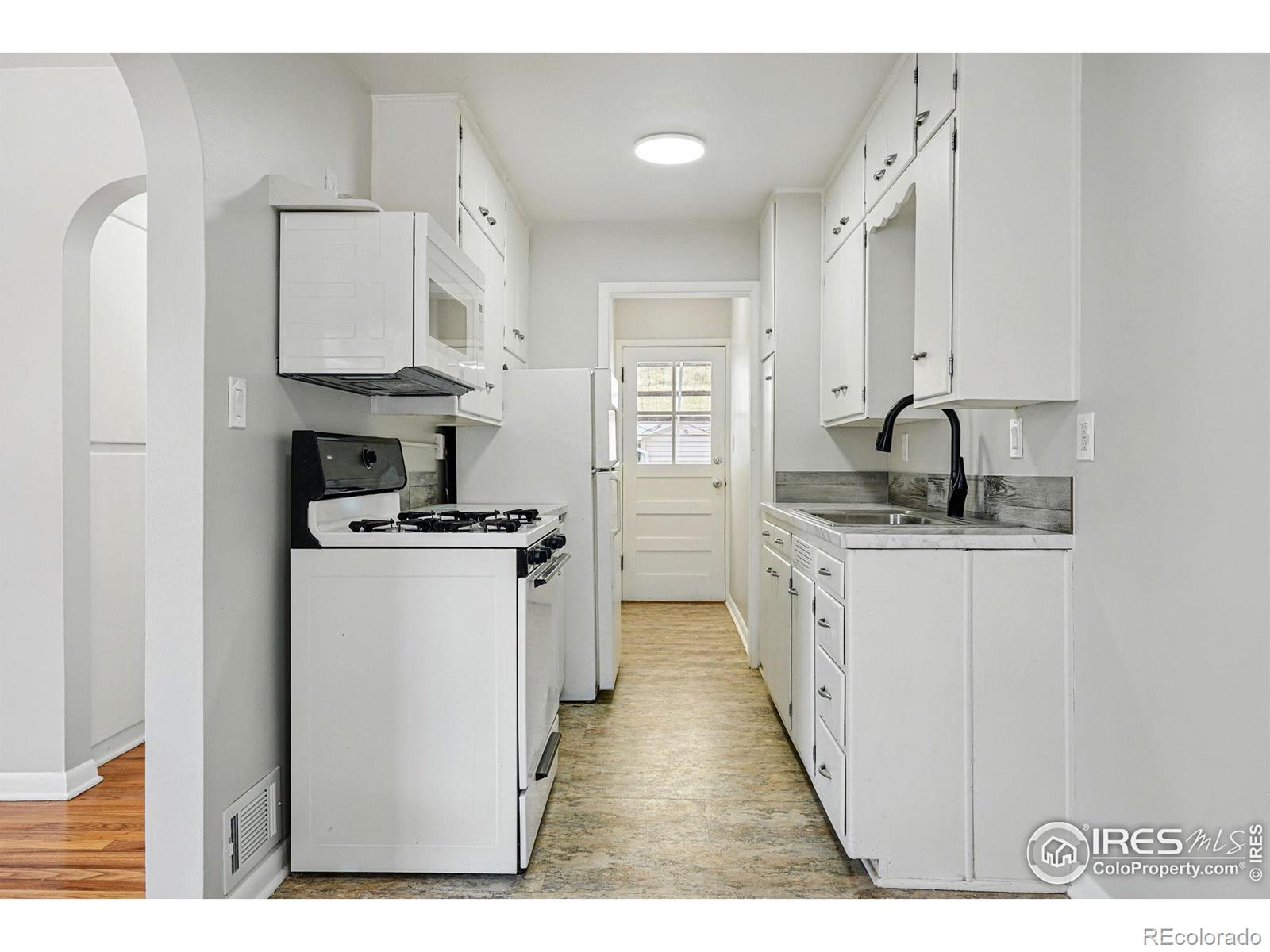MLS Image #12 for 809  sunset street,longmont, Colorado