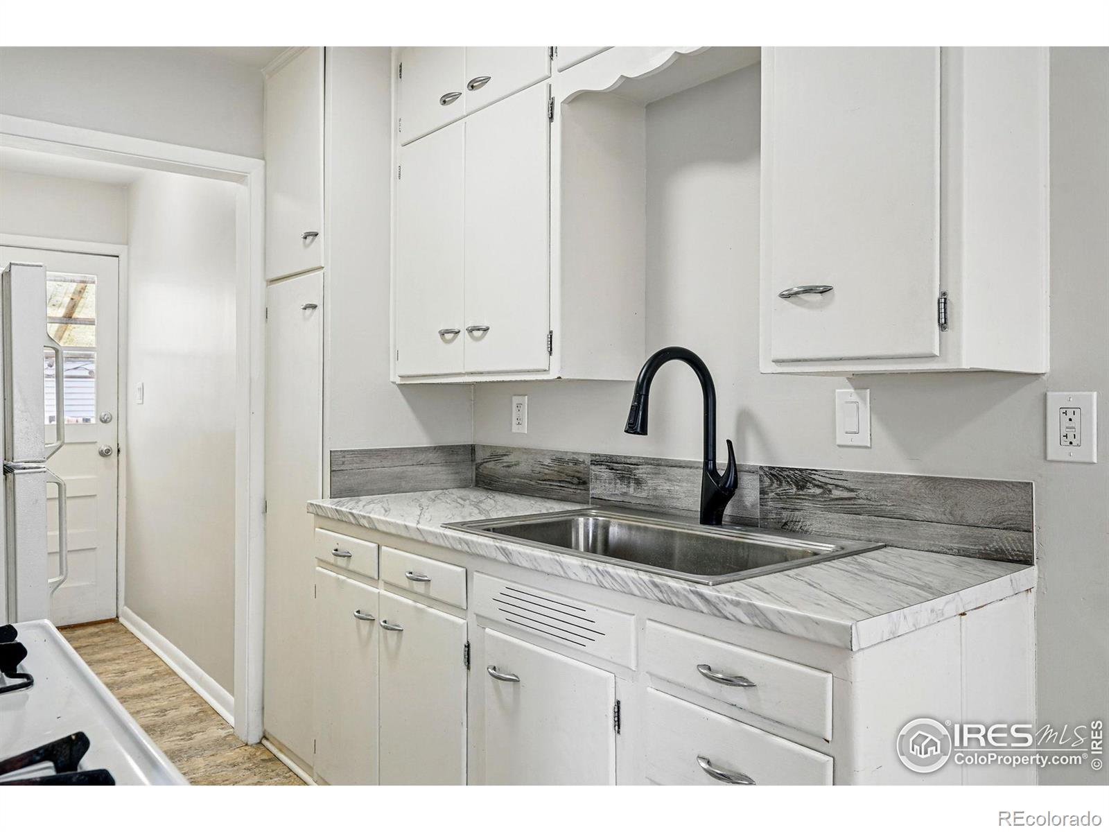 MLS Image #13 for 809  sunset street,longmont, Colorado